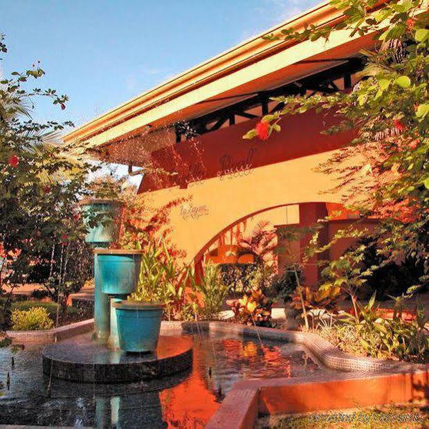 Getaways At Pueblo Real Hotel Quepos Exterior foto